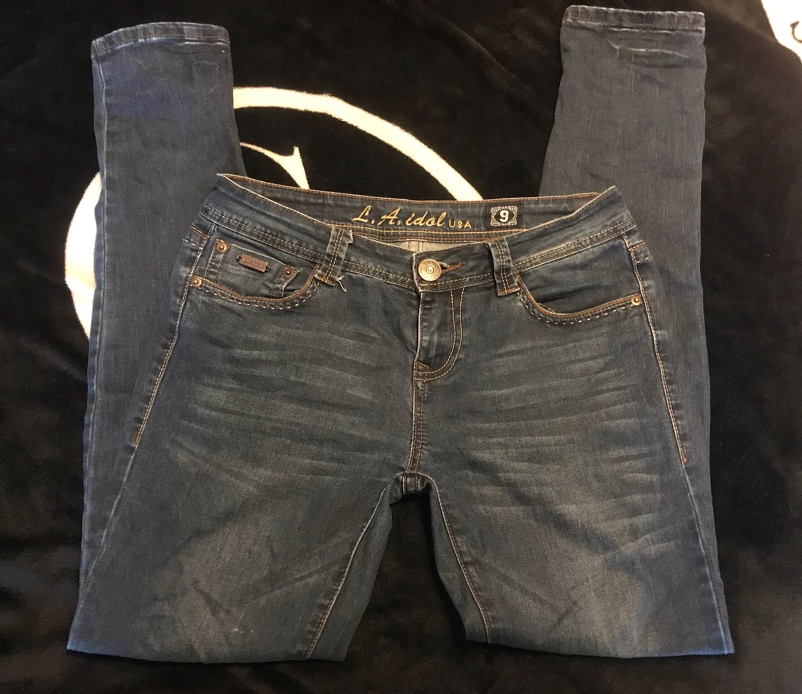 Size 9 L.A. Idol Skinny Jeans