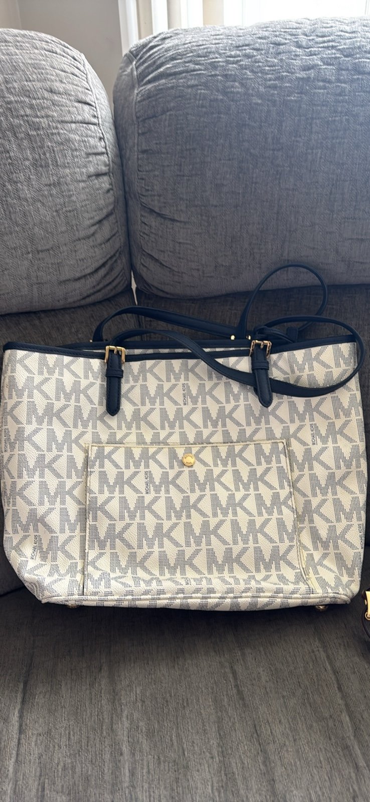 Michael Kors tote