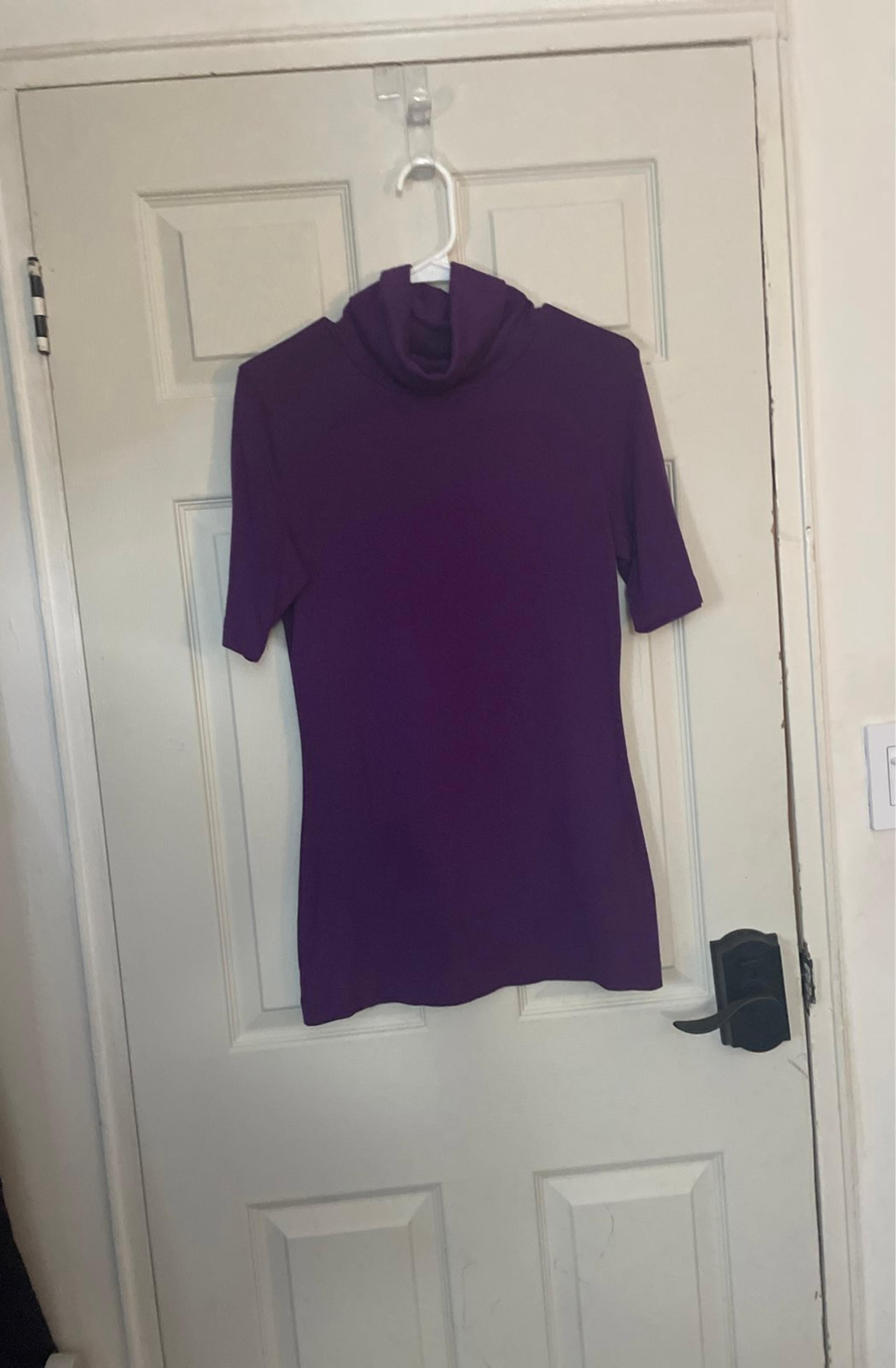 Turtle neck shirt
