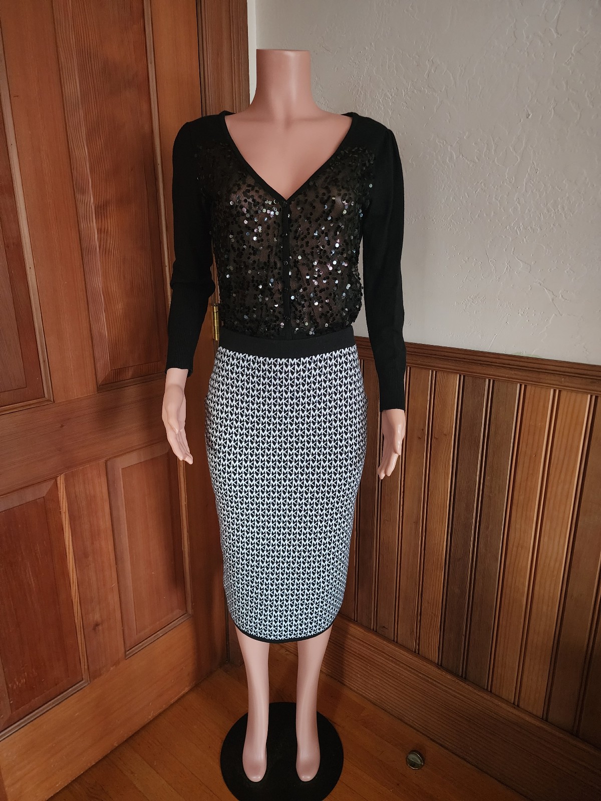 NWT Michael Kors Logo Sweater Skirt XL