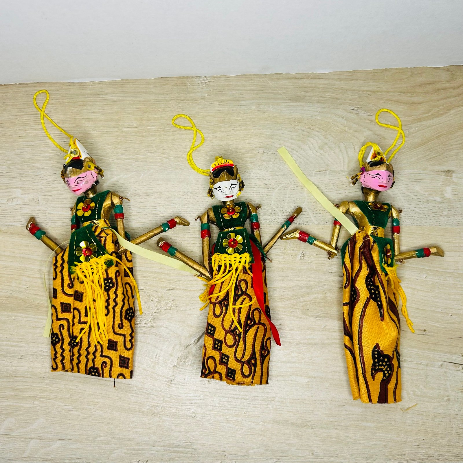 Vintage Lot Of 3 Indonesian Wayang Golek Wood Stick Rod Puppet Doll 6 Ornament