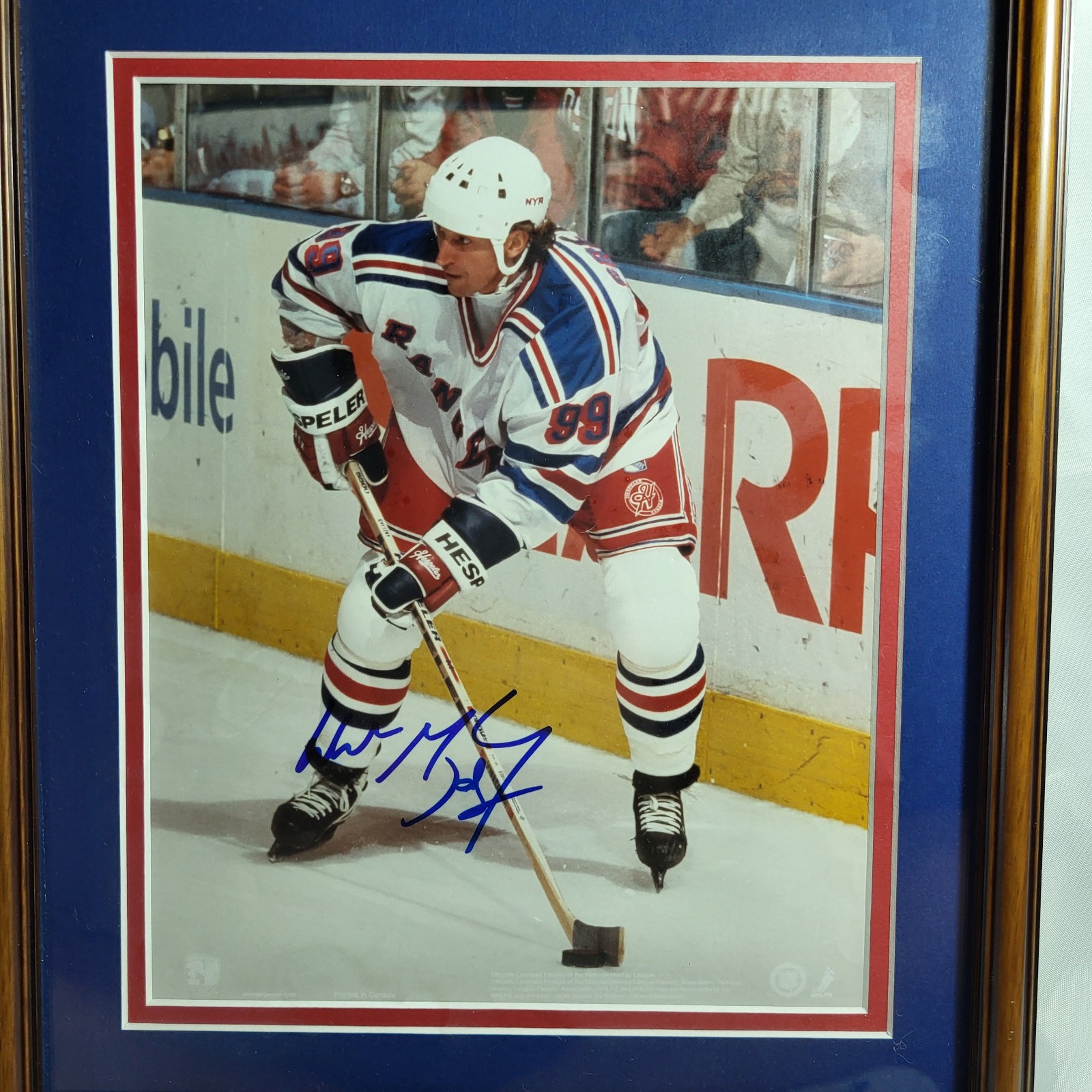 Wayne Gretzky Autographed New York Rangers Hockey Picture 8 x 10 Collectible