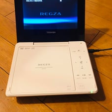TOSHIBA REGZA Portable DVD Player SD-P77SW