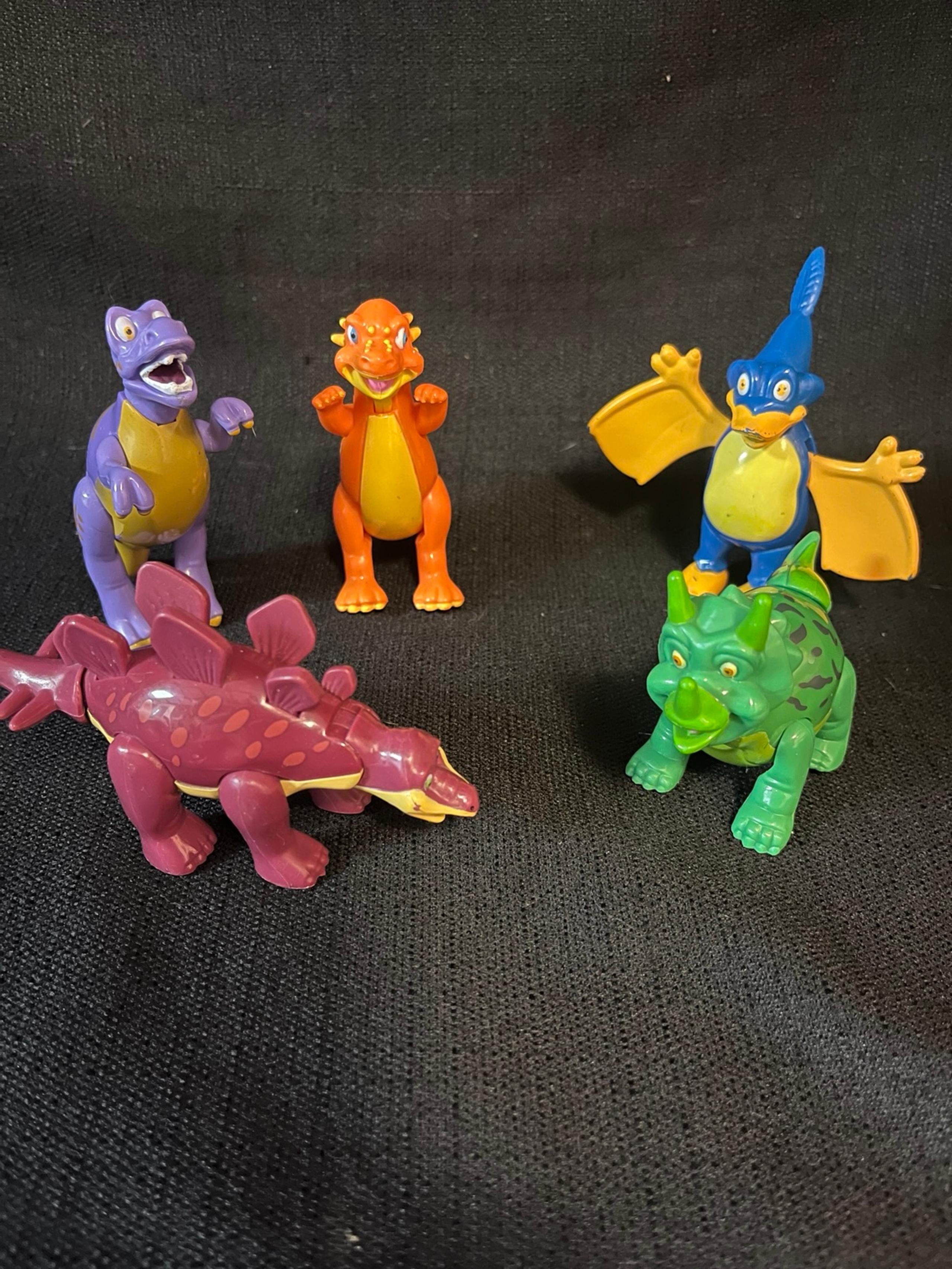Disney Springs T-Rex Cafe Toy PVC Figures 4” T Rex Dinosaurs - Lot of 5