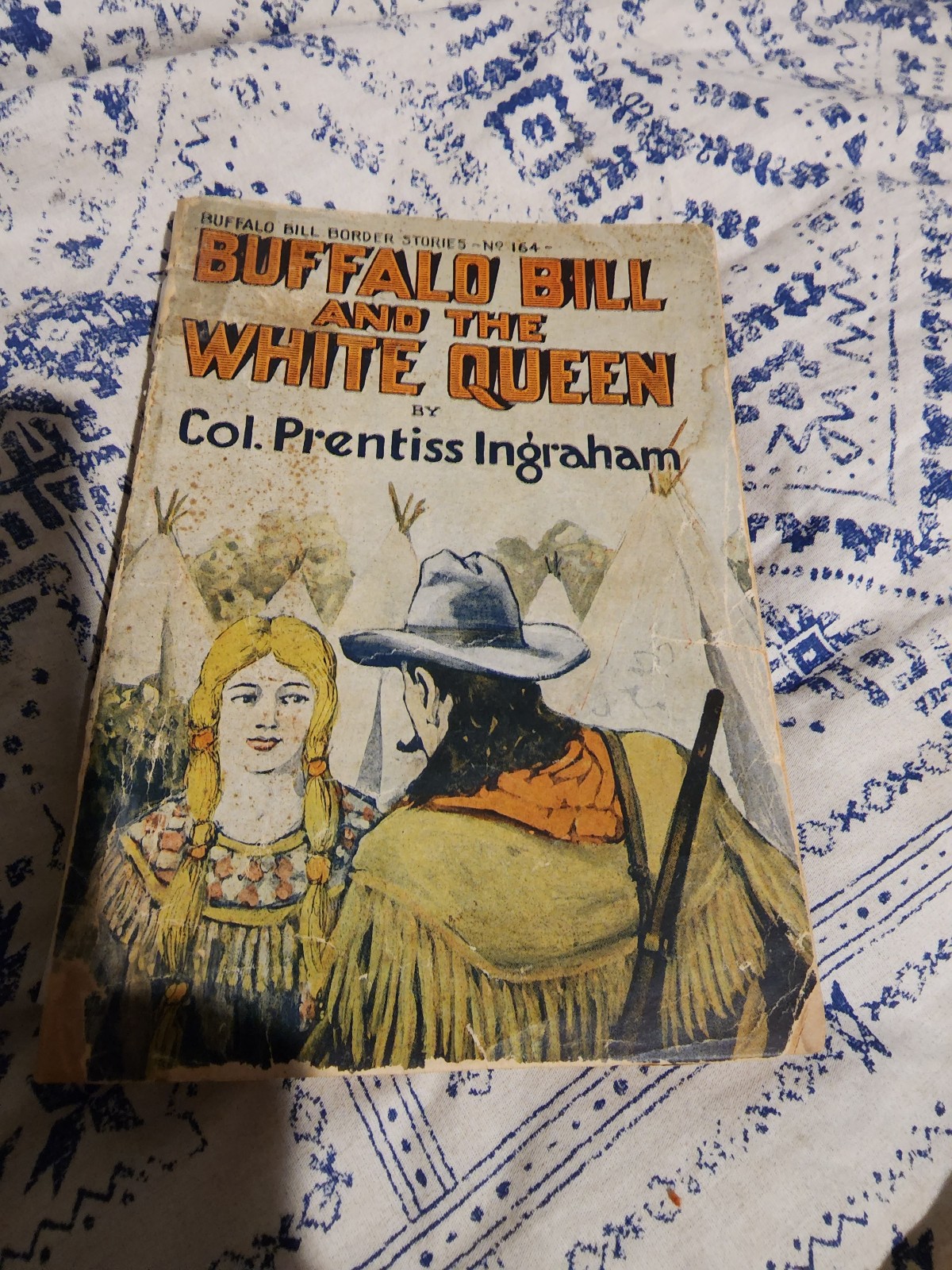 Vintage 1911 Buffalo Bill and the white Queen