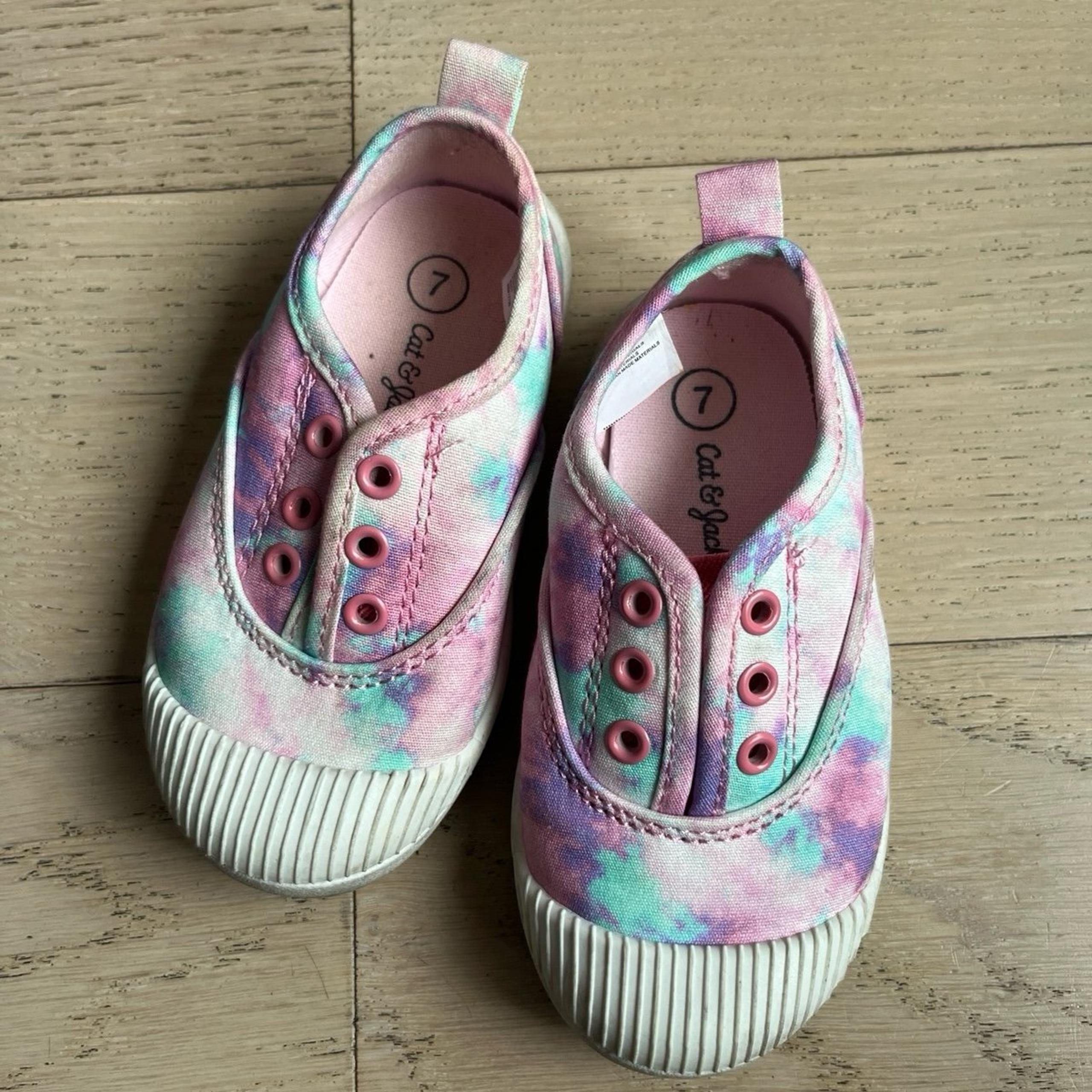 Cat & Jack Tie Dye Toddler No Tie Sneakers Size 7