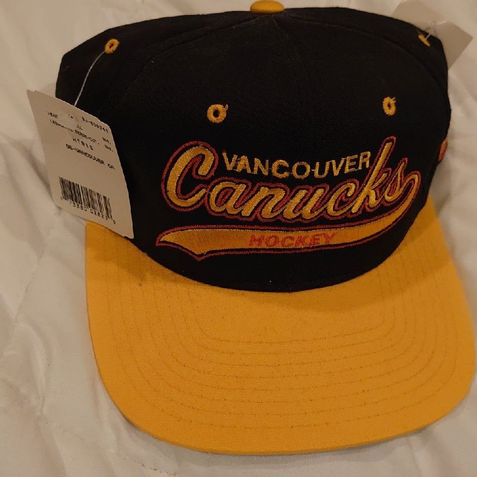 Vintage Vancouver Canucks hat