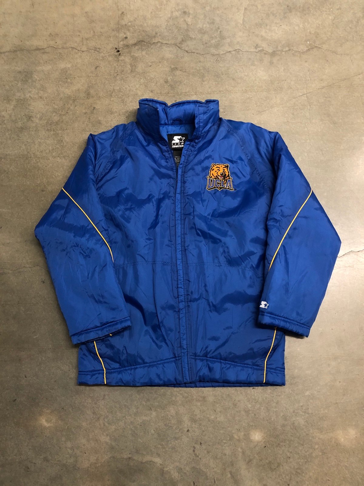 Vintage 90’s UCLA Bruins Starter Insulated Full Zip College Jacket Men’s Small