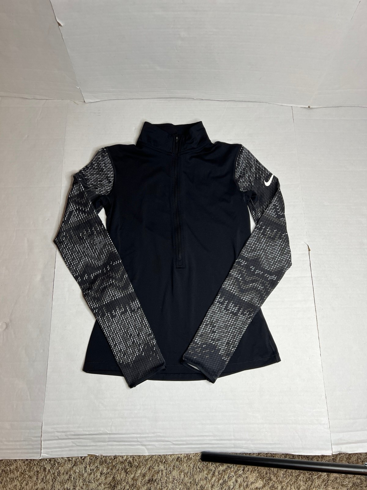Nike Pro Womens Half Zip Long Sleeve Sz Small