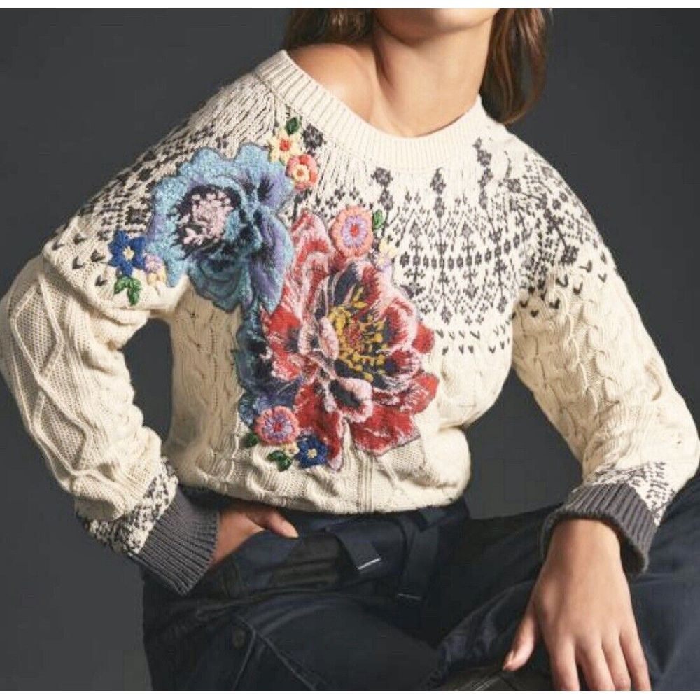 Anthropologie Cable Knit Fair Isle Sweater XS Embroidered 3D Ivory Gray Pullover