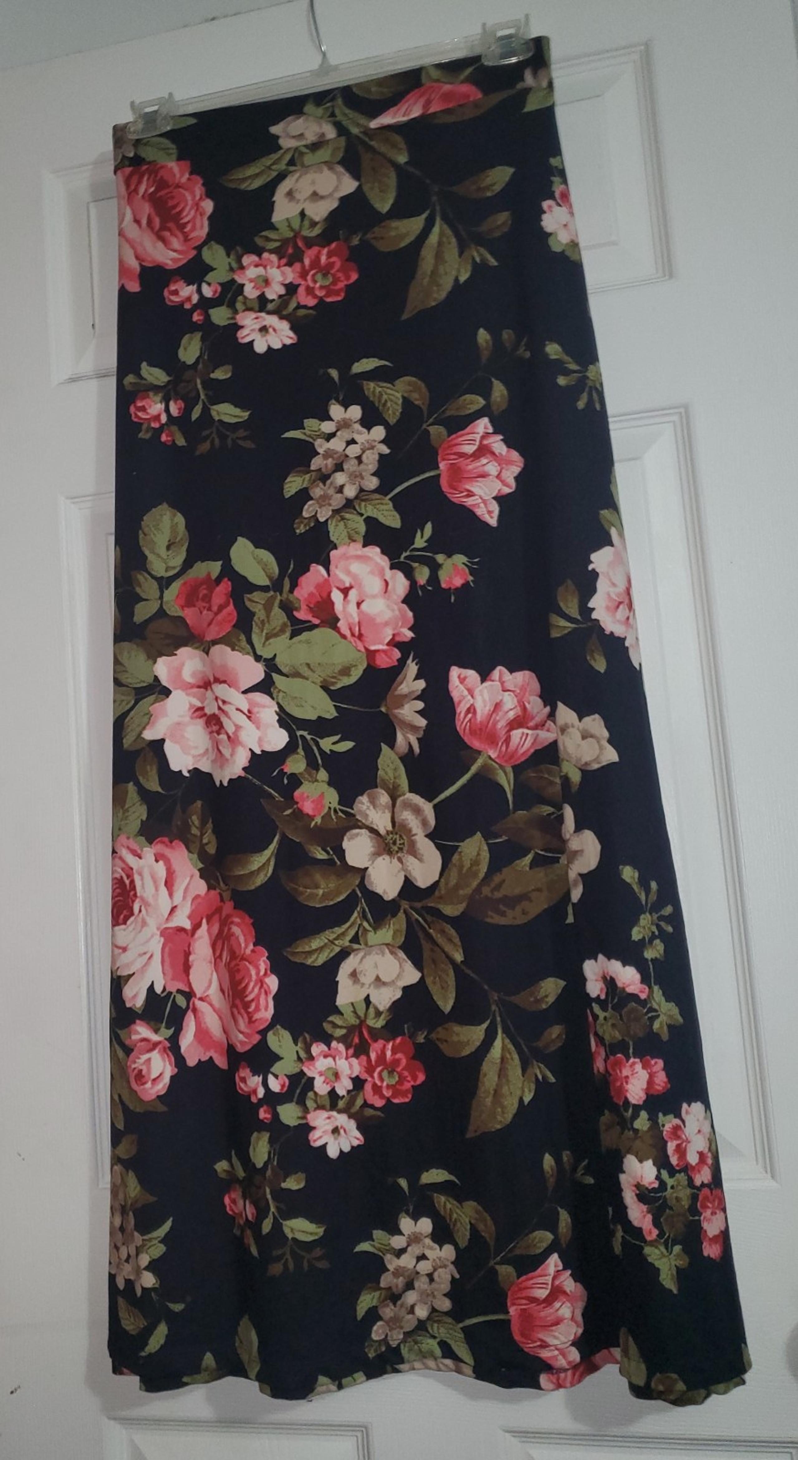 3X MAXI SKIRT BY PIPHANY