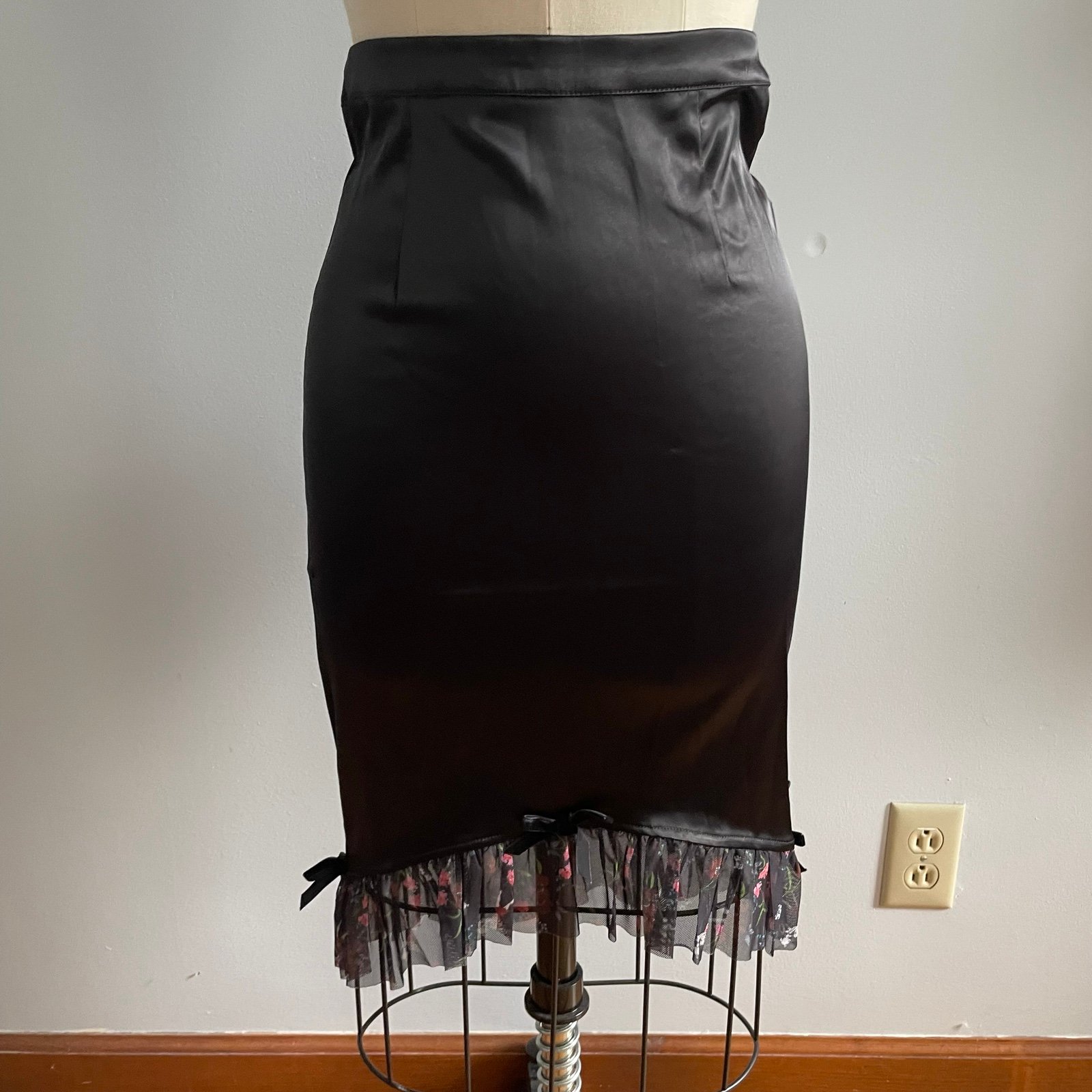 【超歓迎】 X Vintage Unique Betty Skirt Pencil Hi/Low Satin BoopBlack バッグ