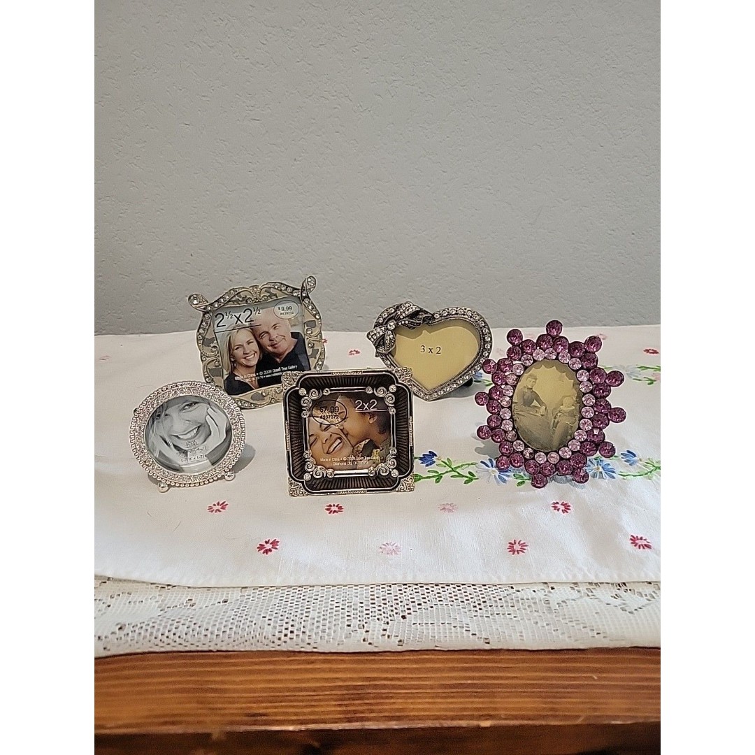 Vintage Style Lot Of 5 Miniature Fancy Ornate Frames Victorian Modern Assorted