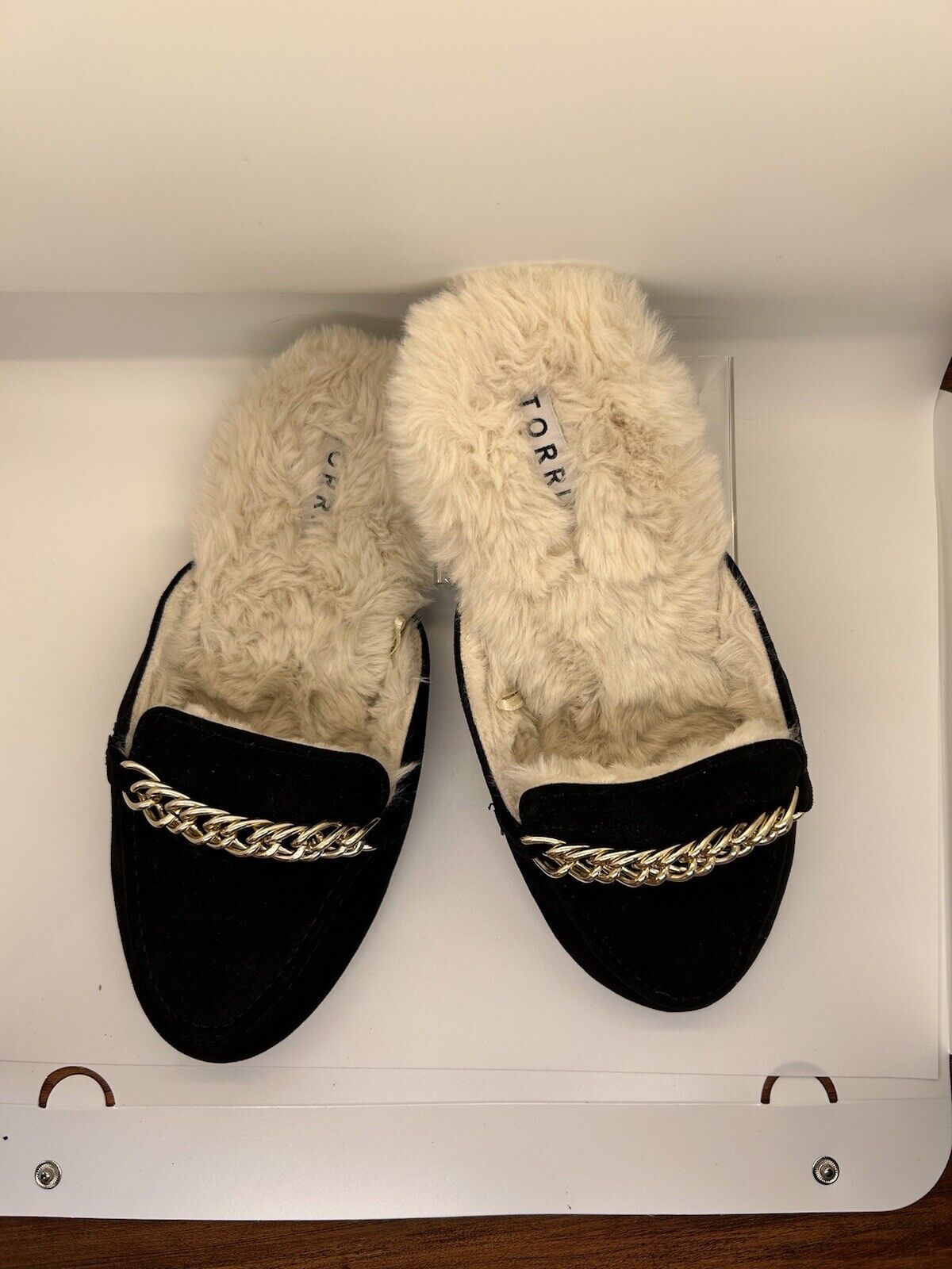 Torrid Womens 8 WW Black Mules Loafer Slip On Shoes Chain Faux Fur Lining NWOT