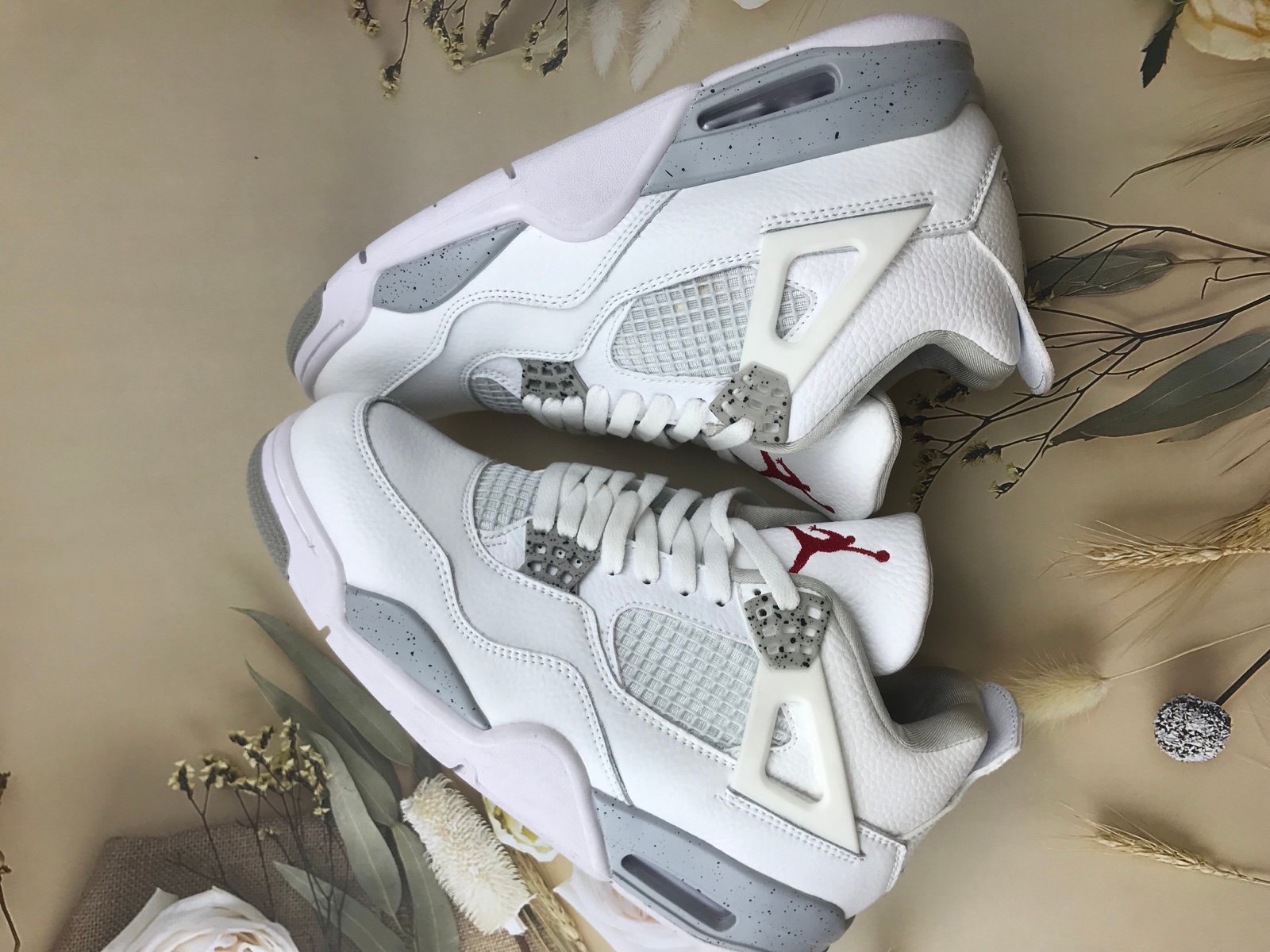 air Jordan 4 Retro White Oreo