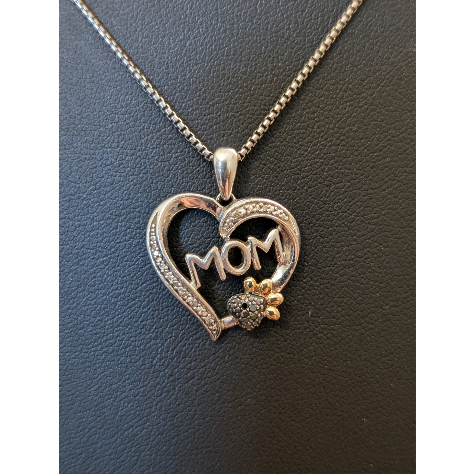 1/20 CT TW Enhanced Black & White Diamond MOM Paw Print Heart 925 10K Necklace