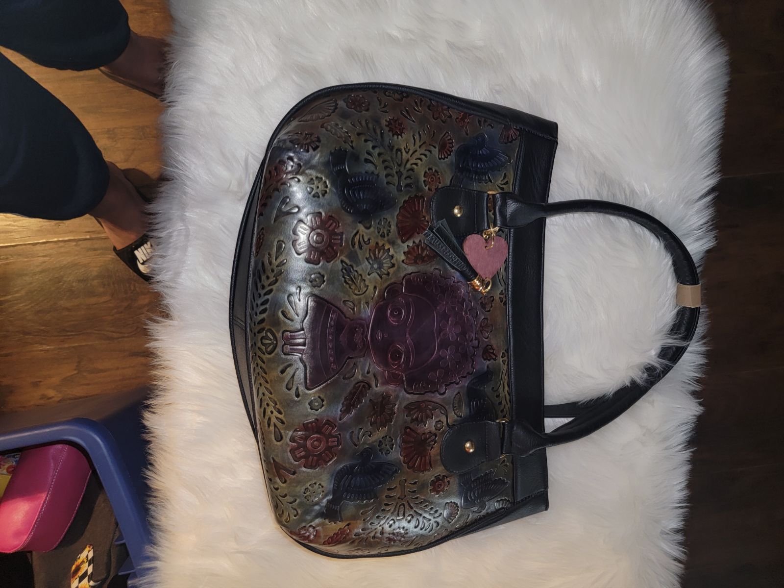 purses and handbags