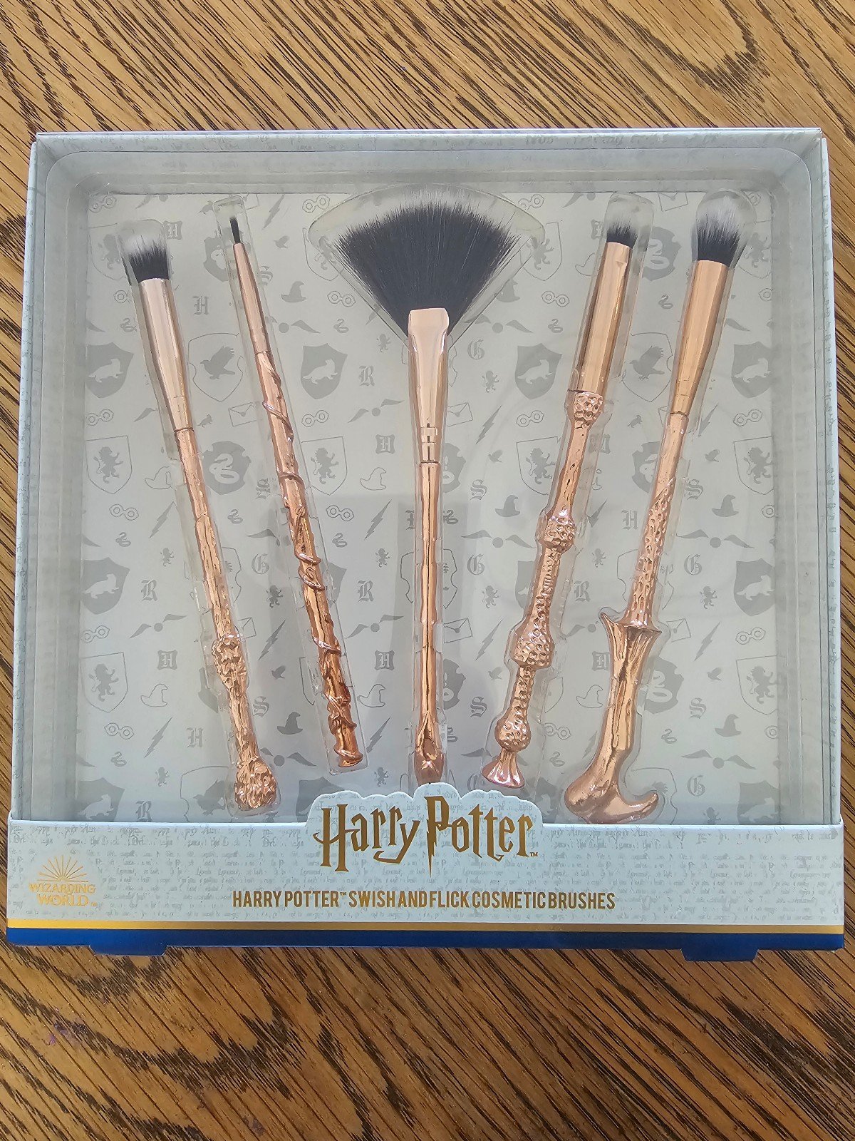 RARE Harry Potter Rose Gold Wand Makeup Brush Set