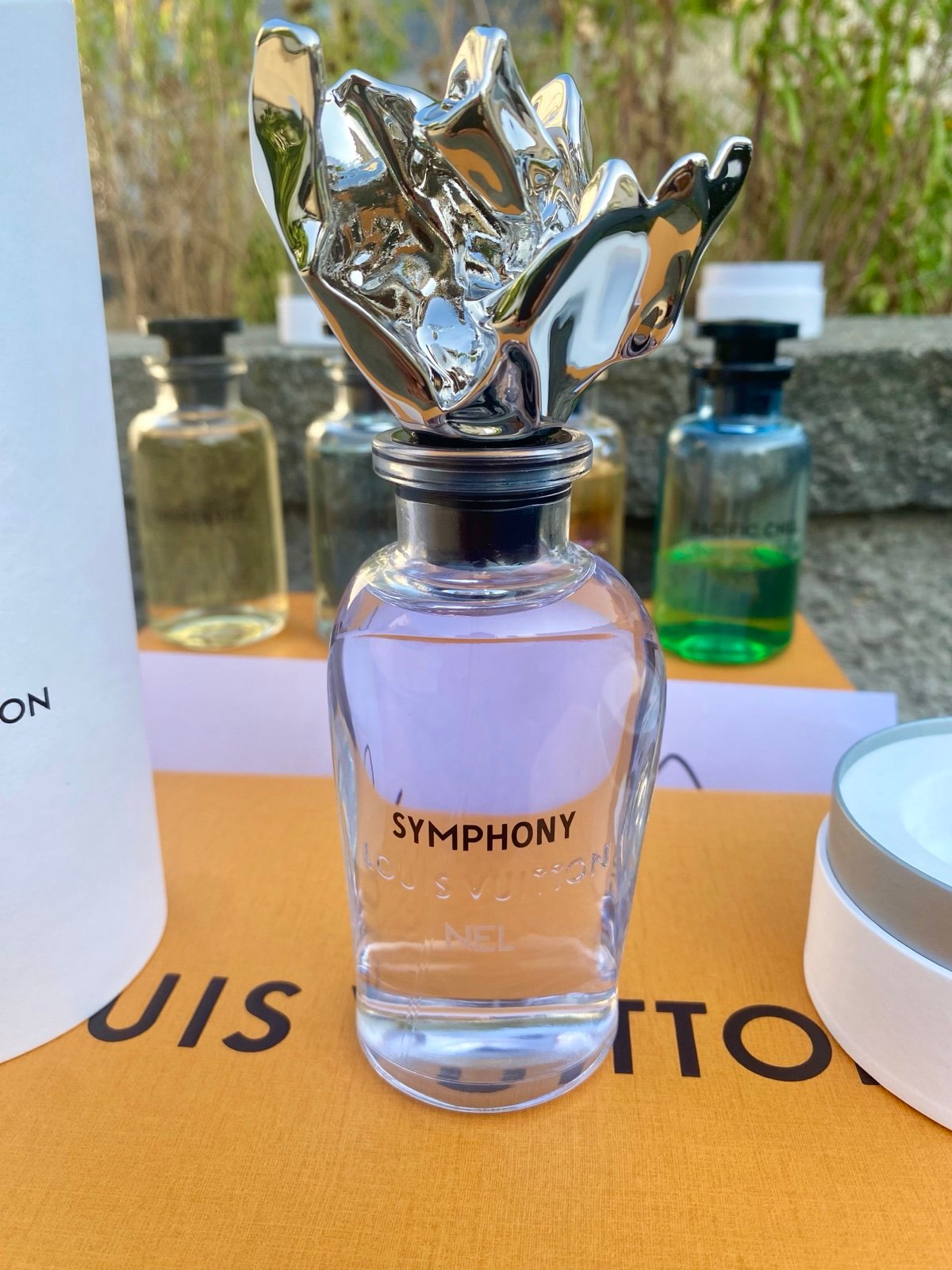 Louis Vuitton - Symphony