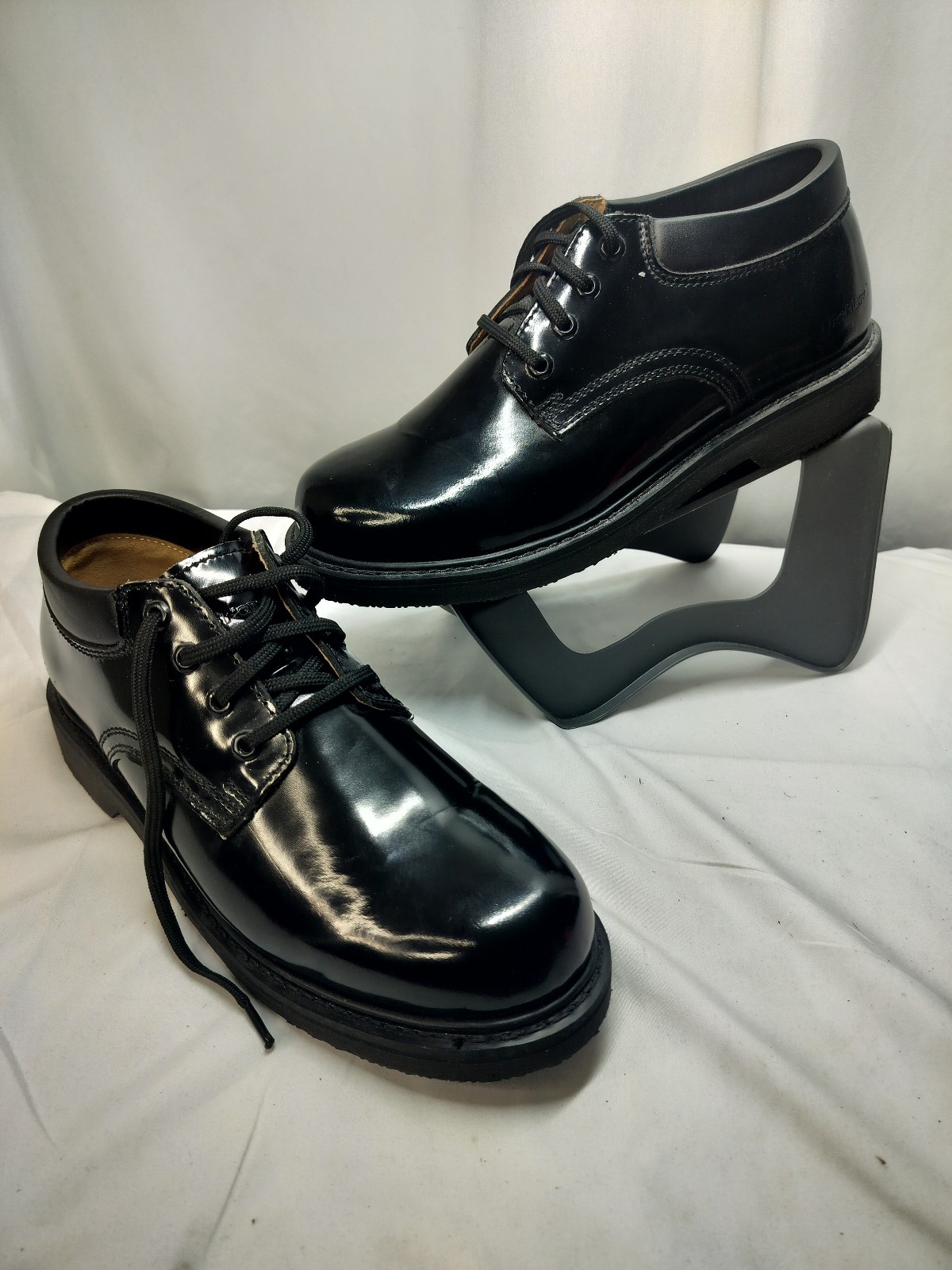 DIEHARD 82102 Oxford Men's Slip Resistant Durability Breathable Work Shoe 11 D