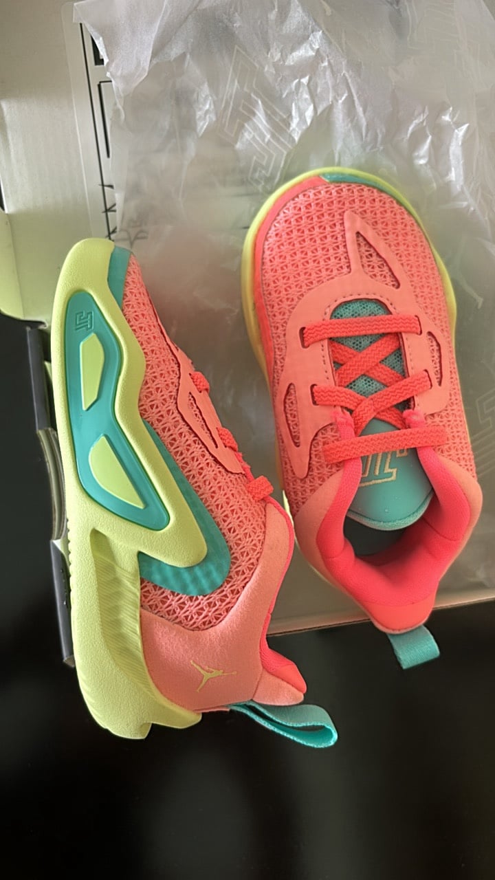Nike Jordan Tatum 1 Pink Lemonade