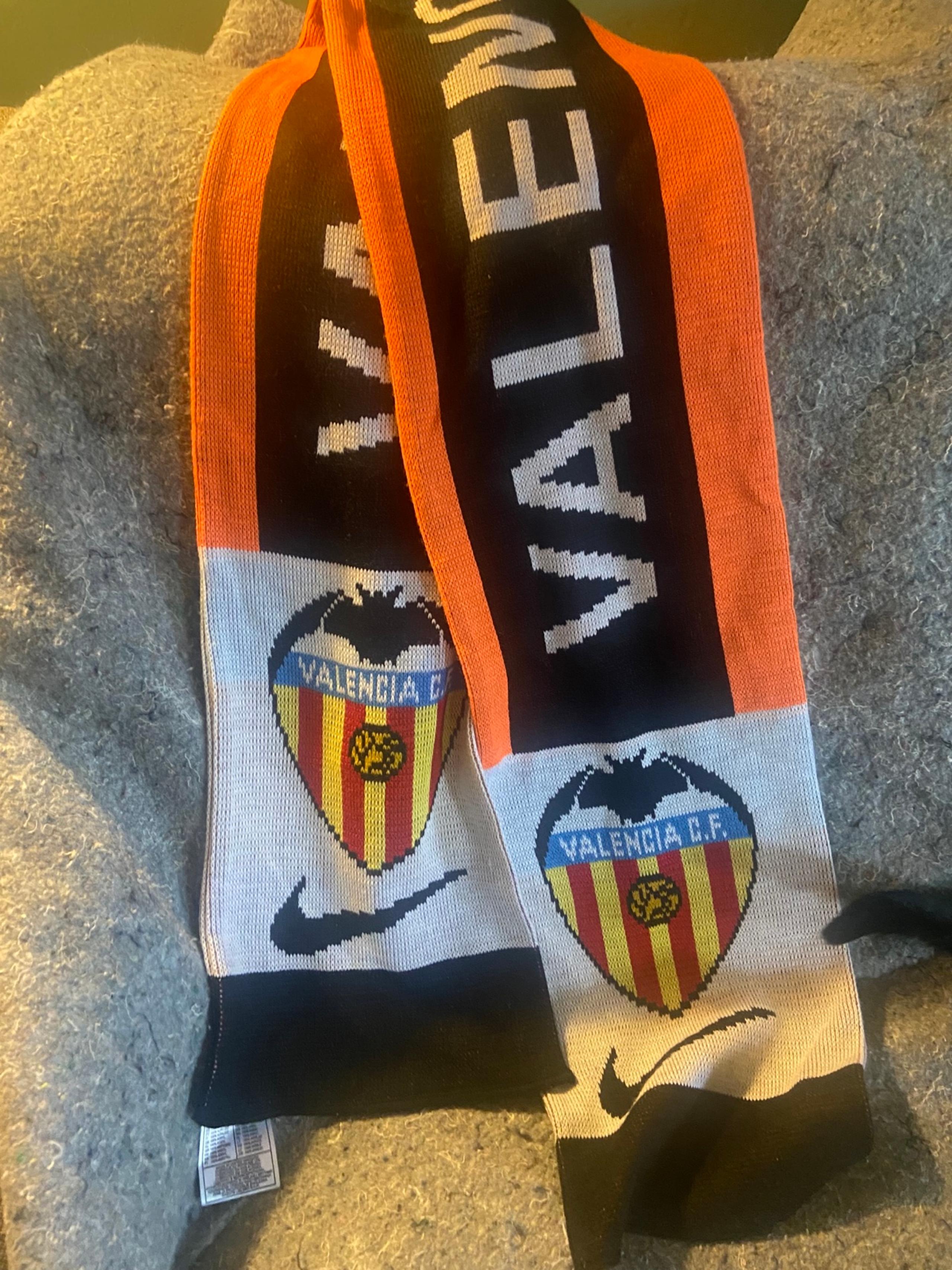 Nike Valencia CF football soccer league Scarf in Orange, Black, and White unisex