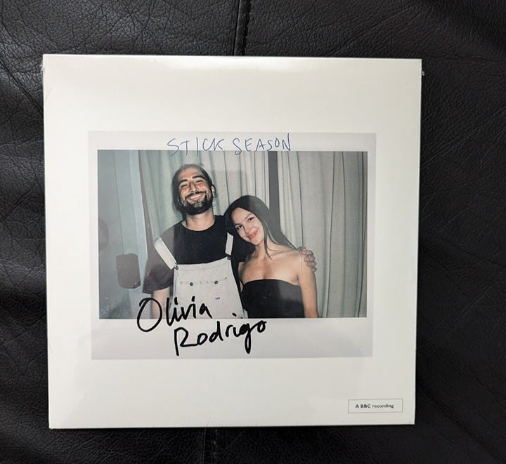 Olivia Rodrigo / Noah Kahan - Stick Season / Lacy 7” Limited Edition IN HAND