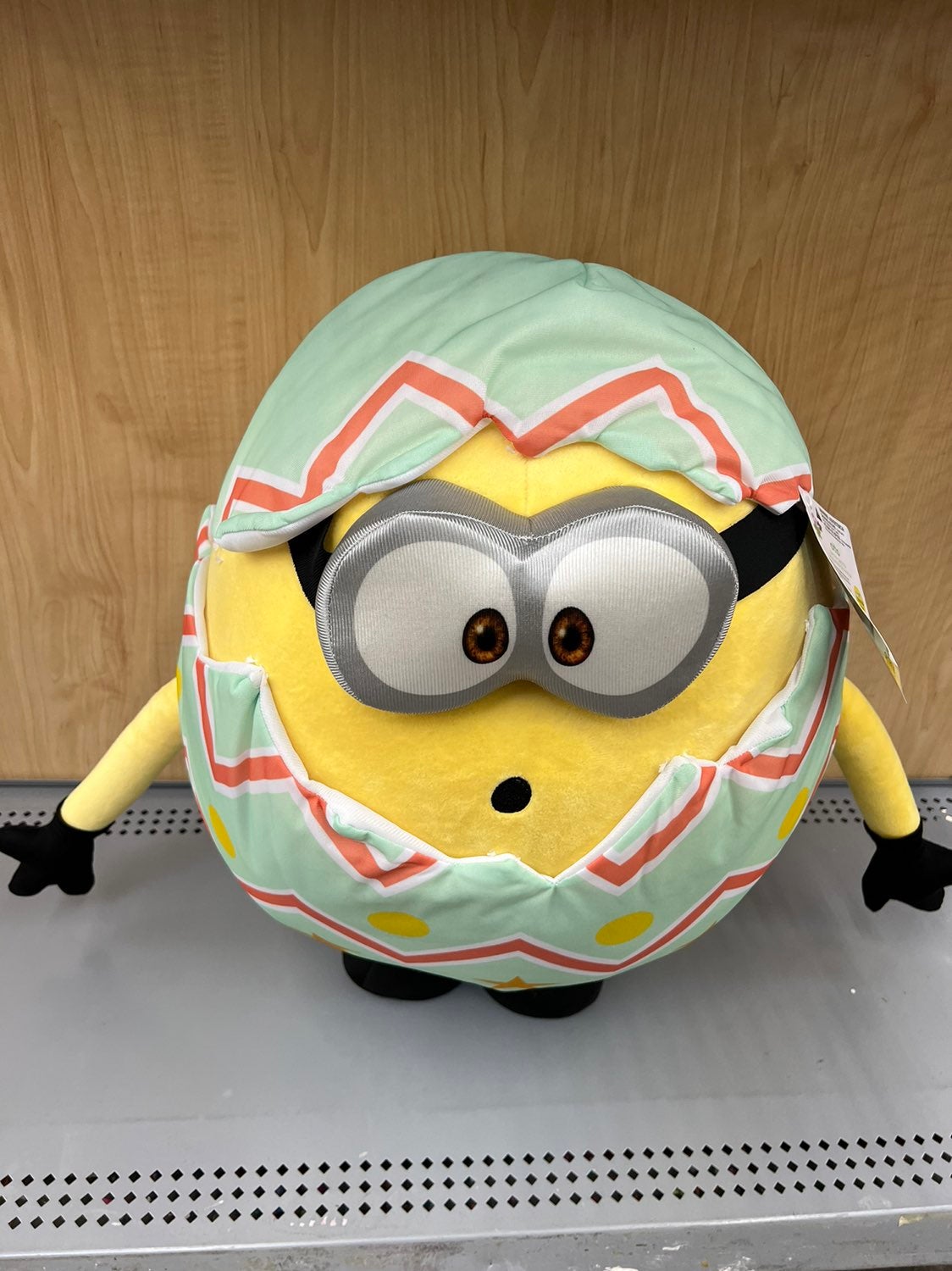 Minions Easter Greeter 24in