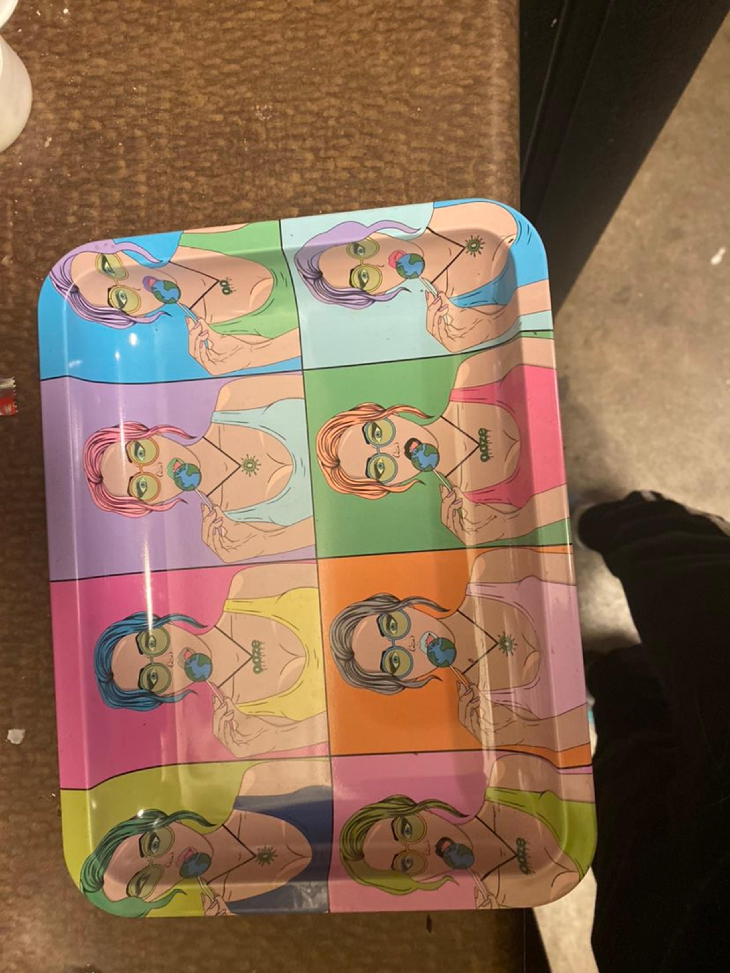 Rolling tray