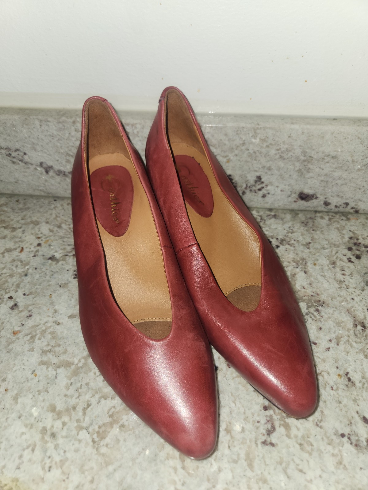 Earthies Pumps