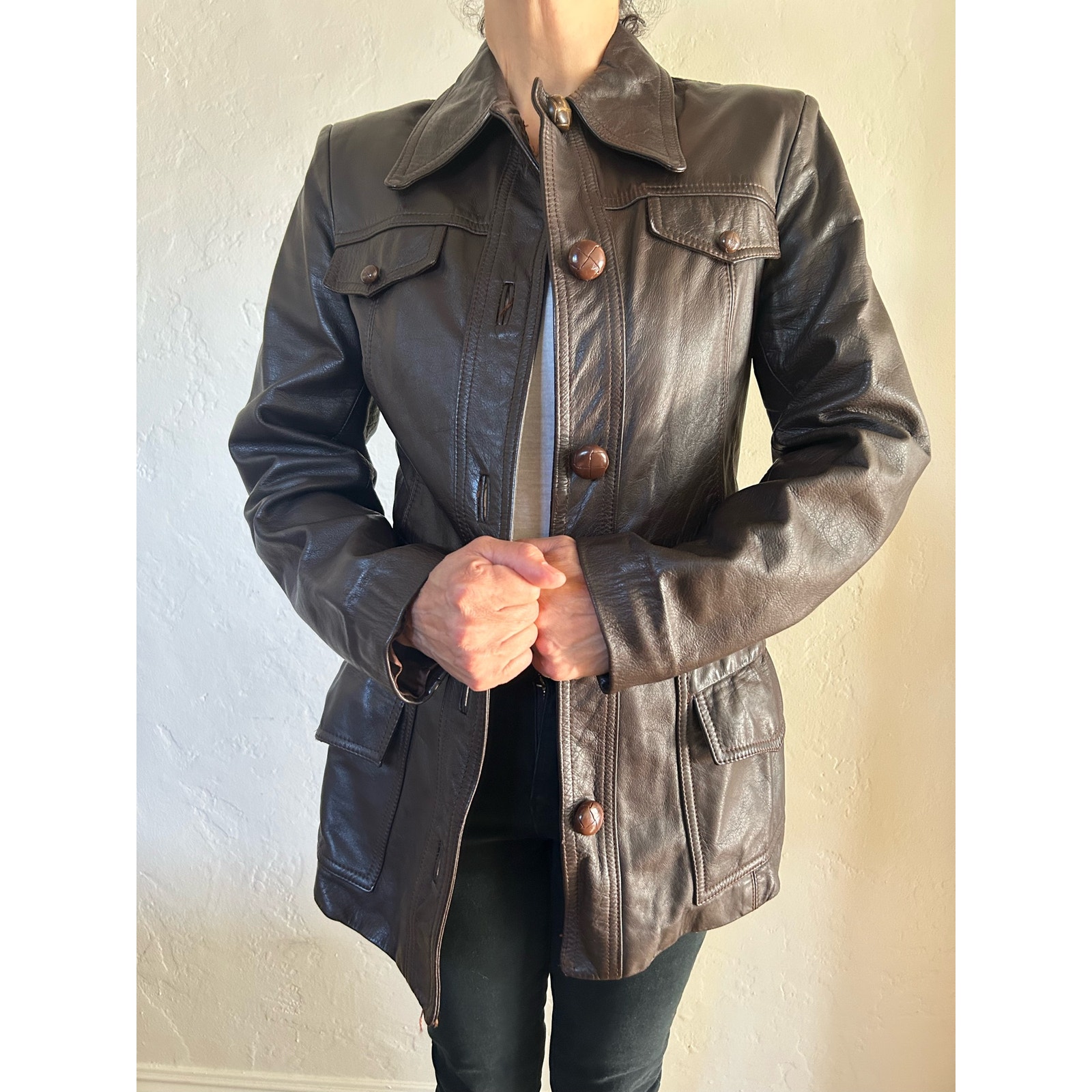 No brand vintage leather jacket