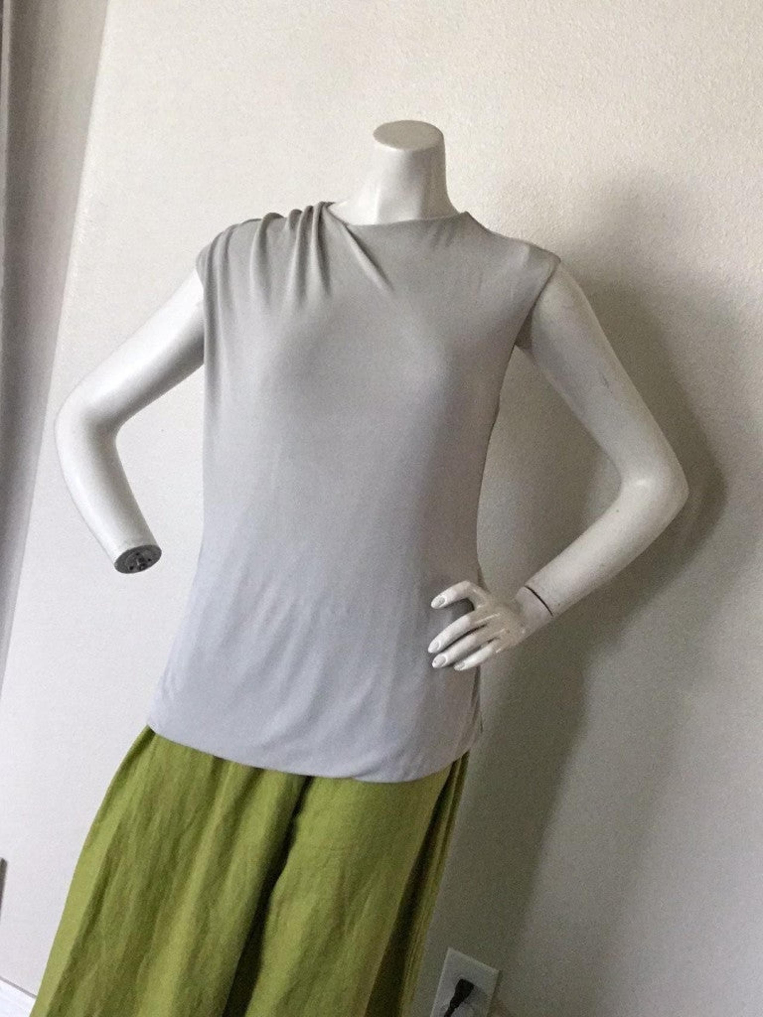 GIORGIO ARMANI WOMEN'S BLOUSE SIZE 44