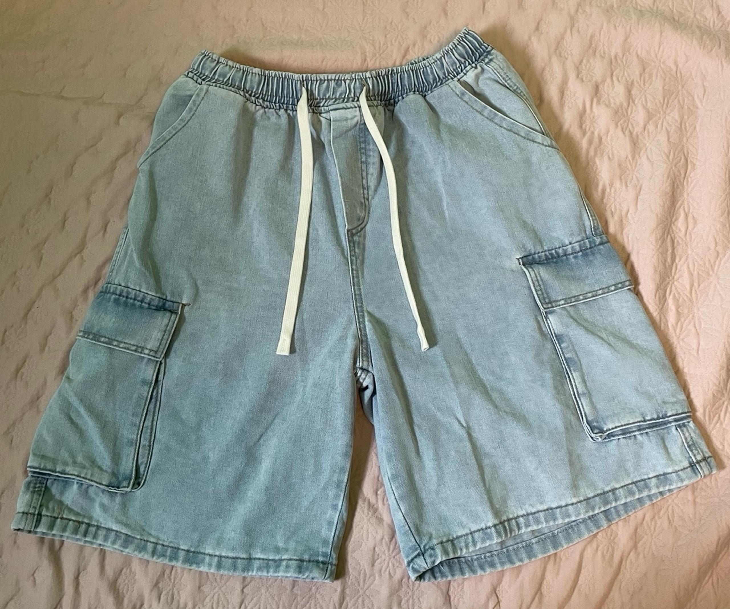 Men’s Jean Shorts Size 30