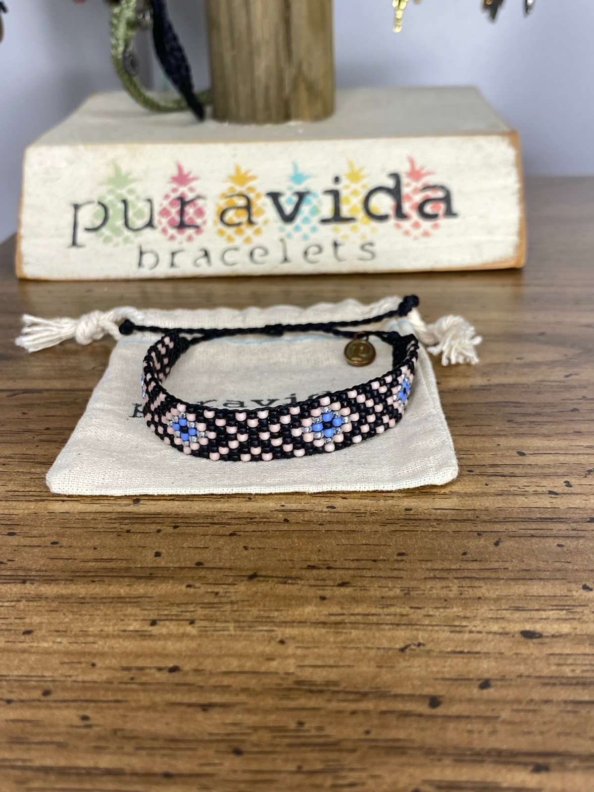 HTF Pura Vida Seedbead Bracelet