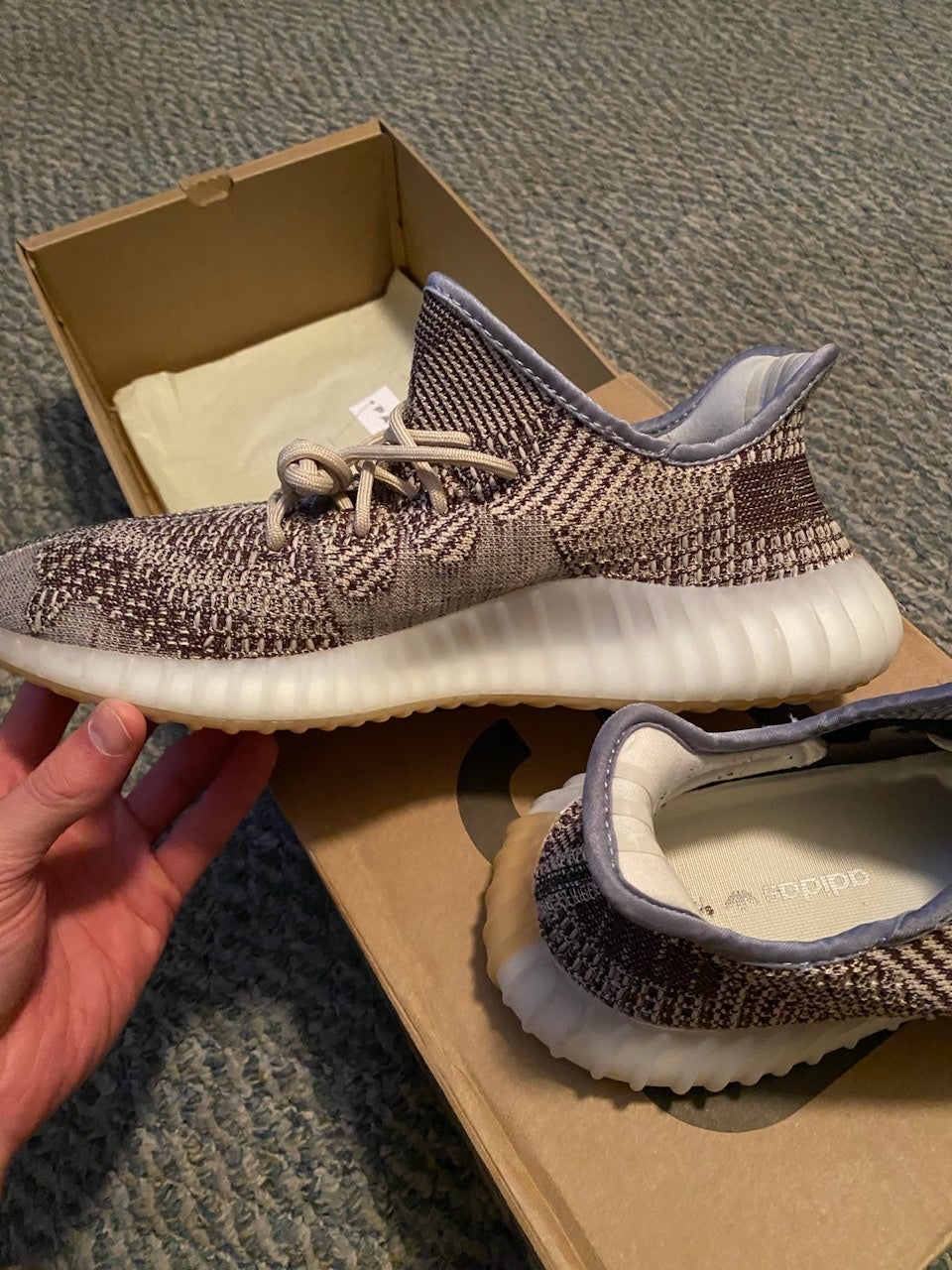 Yeezy Adidas Boost 350 V2 in Zyon