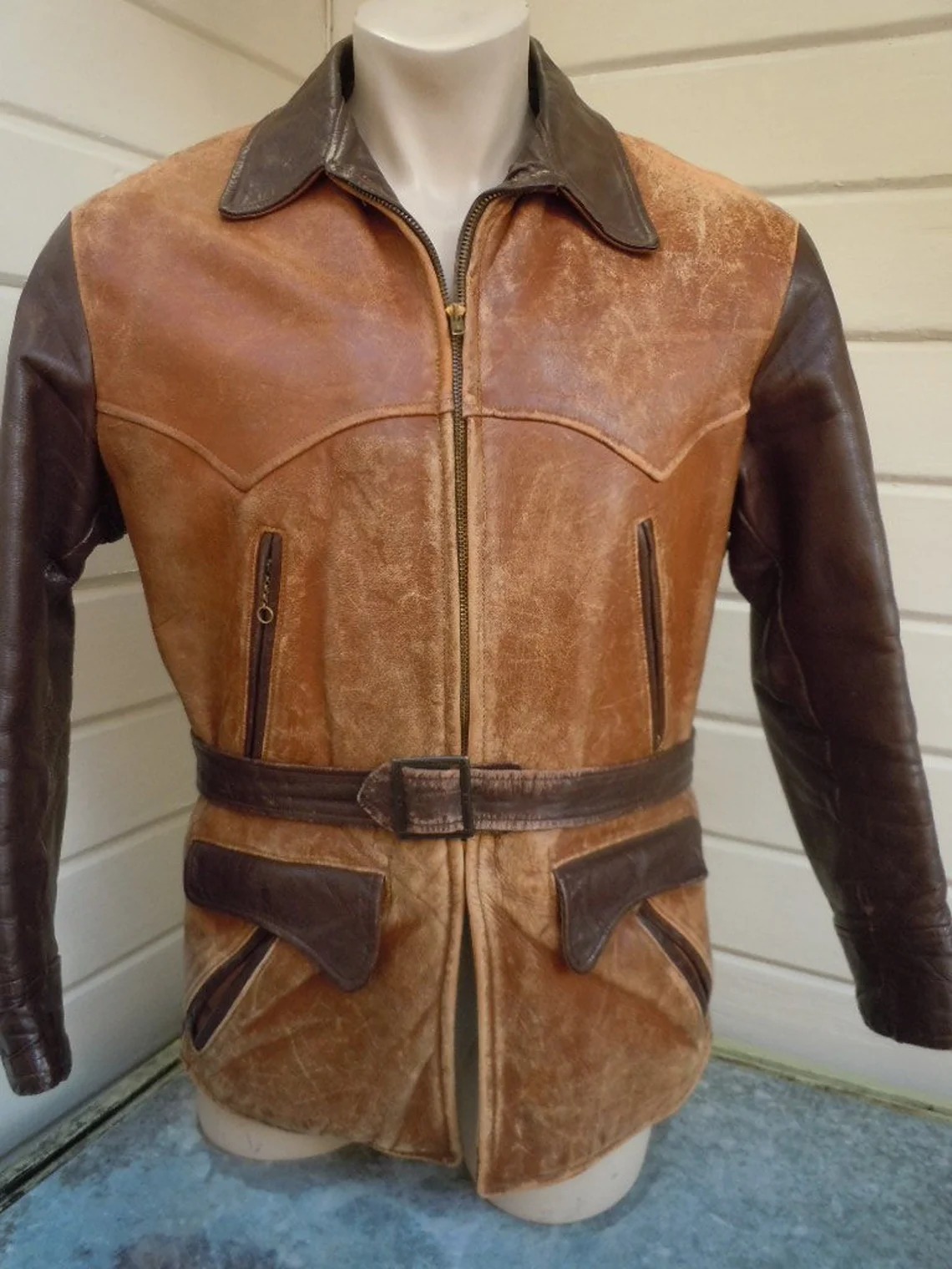Greatest Two Tone 1940s Horsehide Jacket Ever with Original Belt! * Mens L (42R)