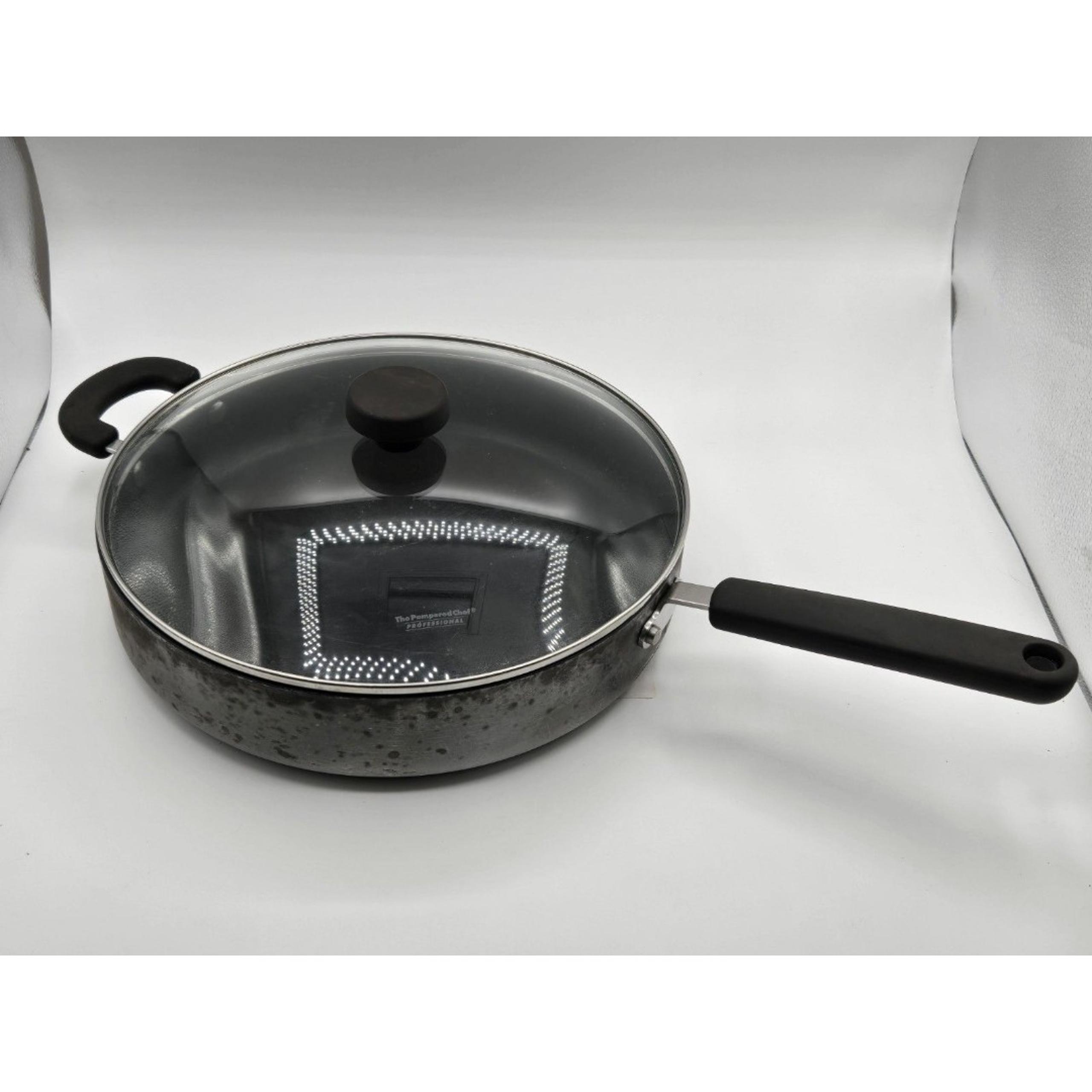 Pampered Chef Pro 12" Skillet Professional Anodized Frying Pan & Lid  Cookware