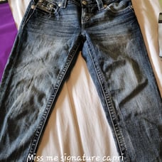 miss me angel wing capris