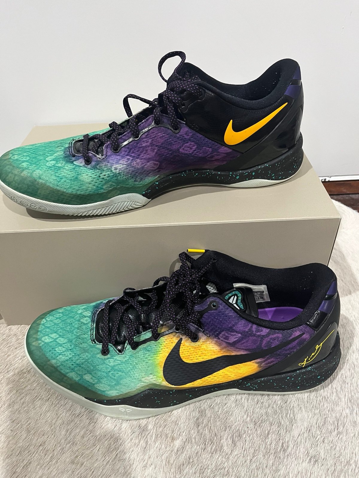 Kobe 8 Easter
