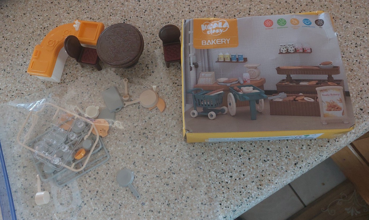 Miniature playsets 2 sets