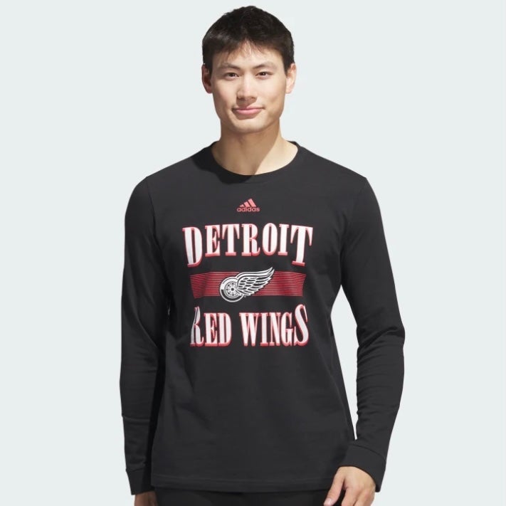 Red Wings Playmaker Long Sleeve Tee