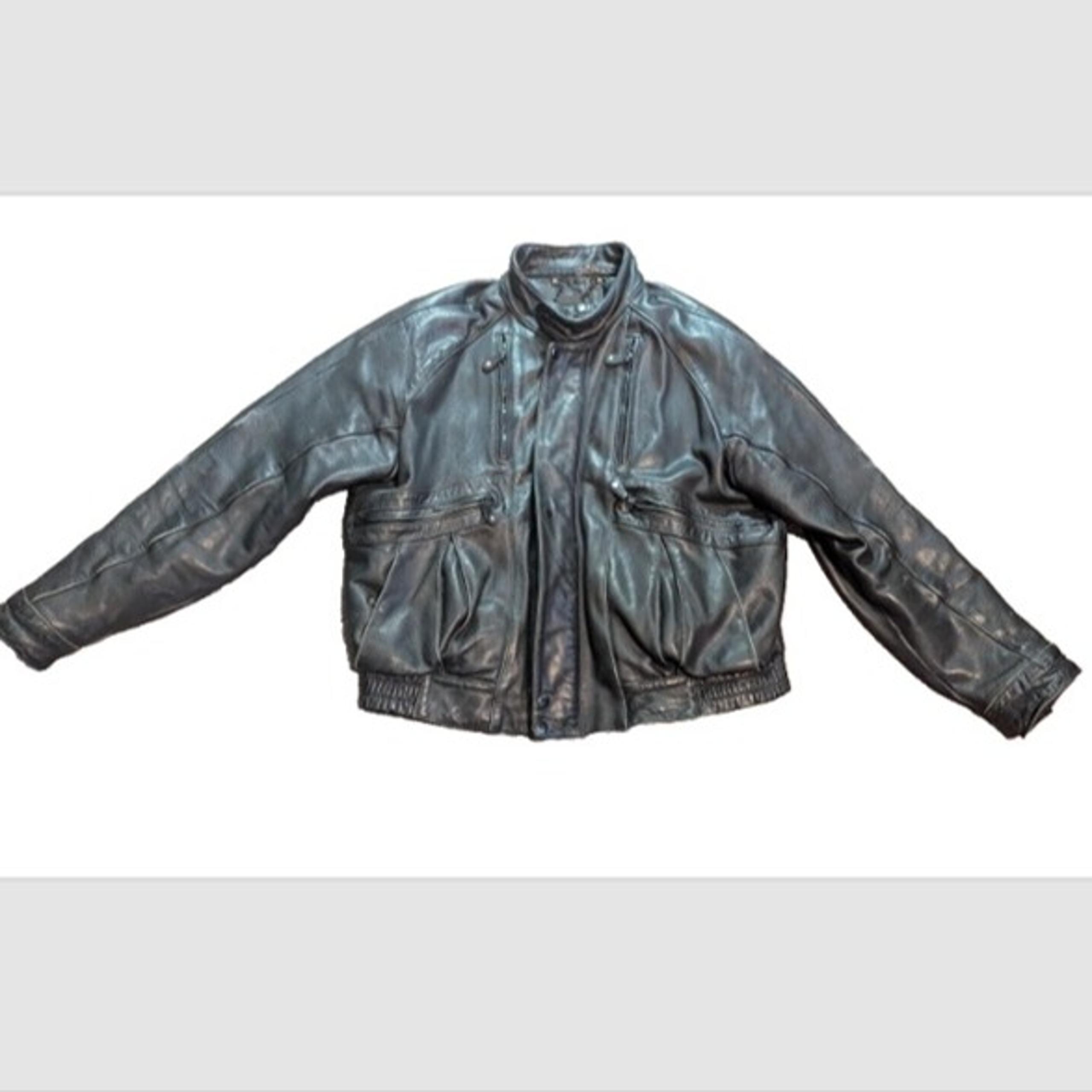 VINTAGE HARLEY DAVIDSON SIZE 46 MEN'S LEATHER MOTORCYCLE JACKET BLACK