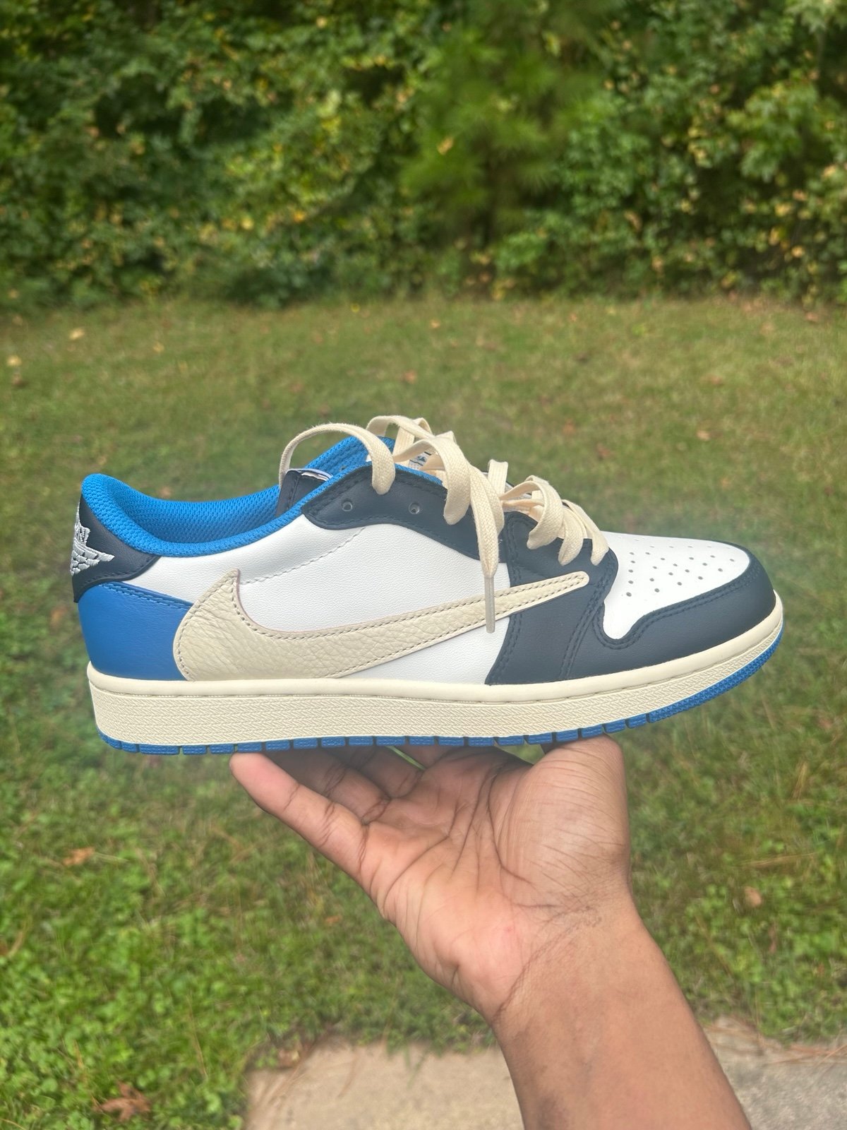 travis scott Jordan 1 low fragment