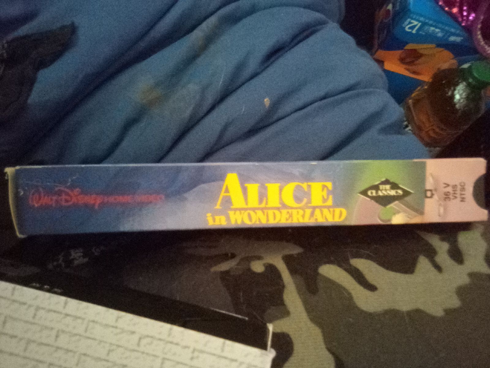Alice In Wonderland vhs black diamond or