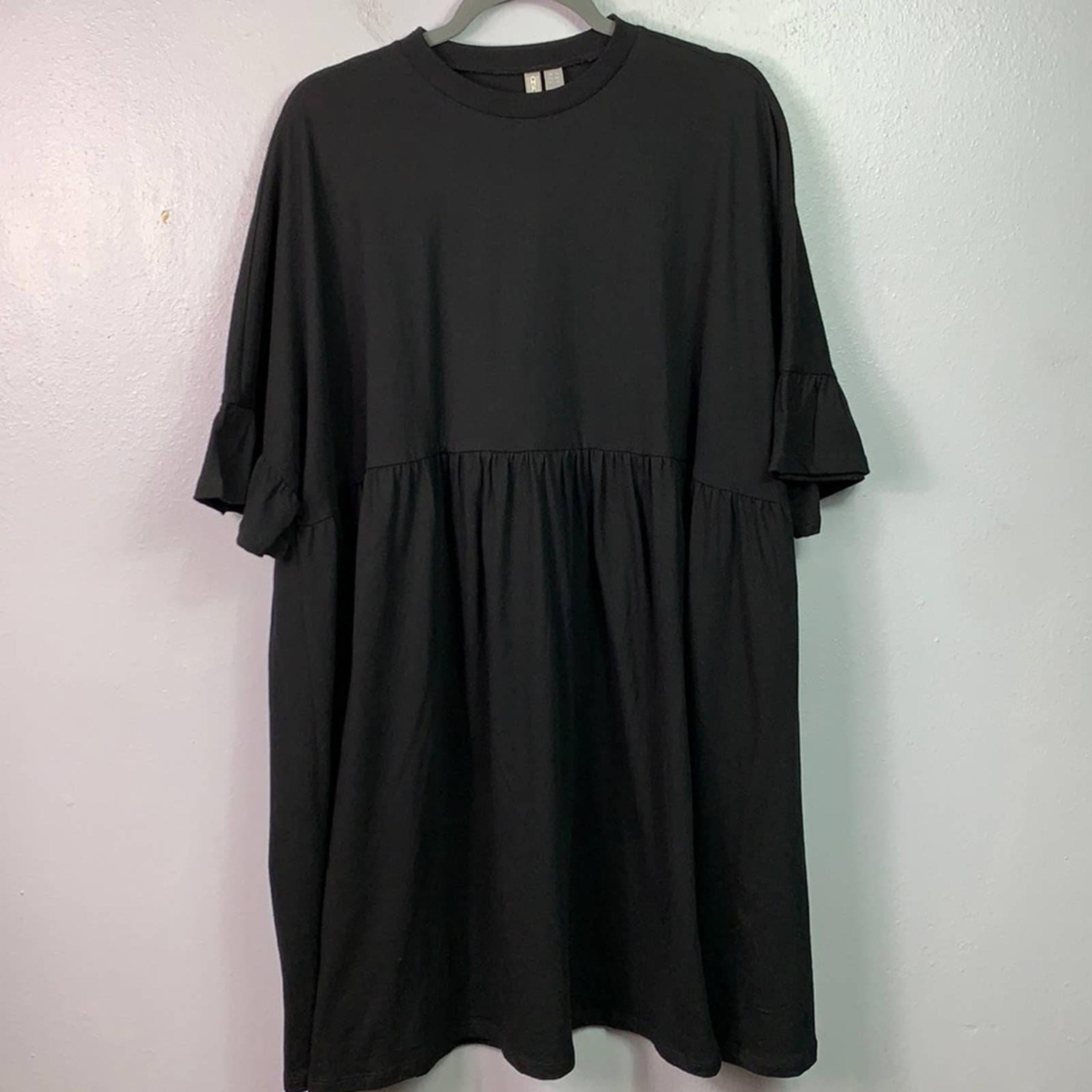 NWT ASOS Maternity Ruffle Sleeve Dress