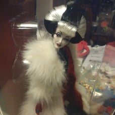 Disney Villains Designer collector edition Cruella NIB