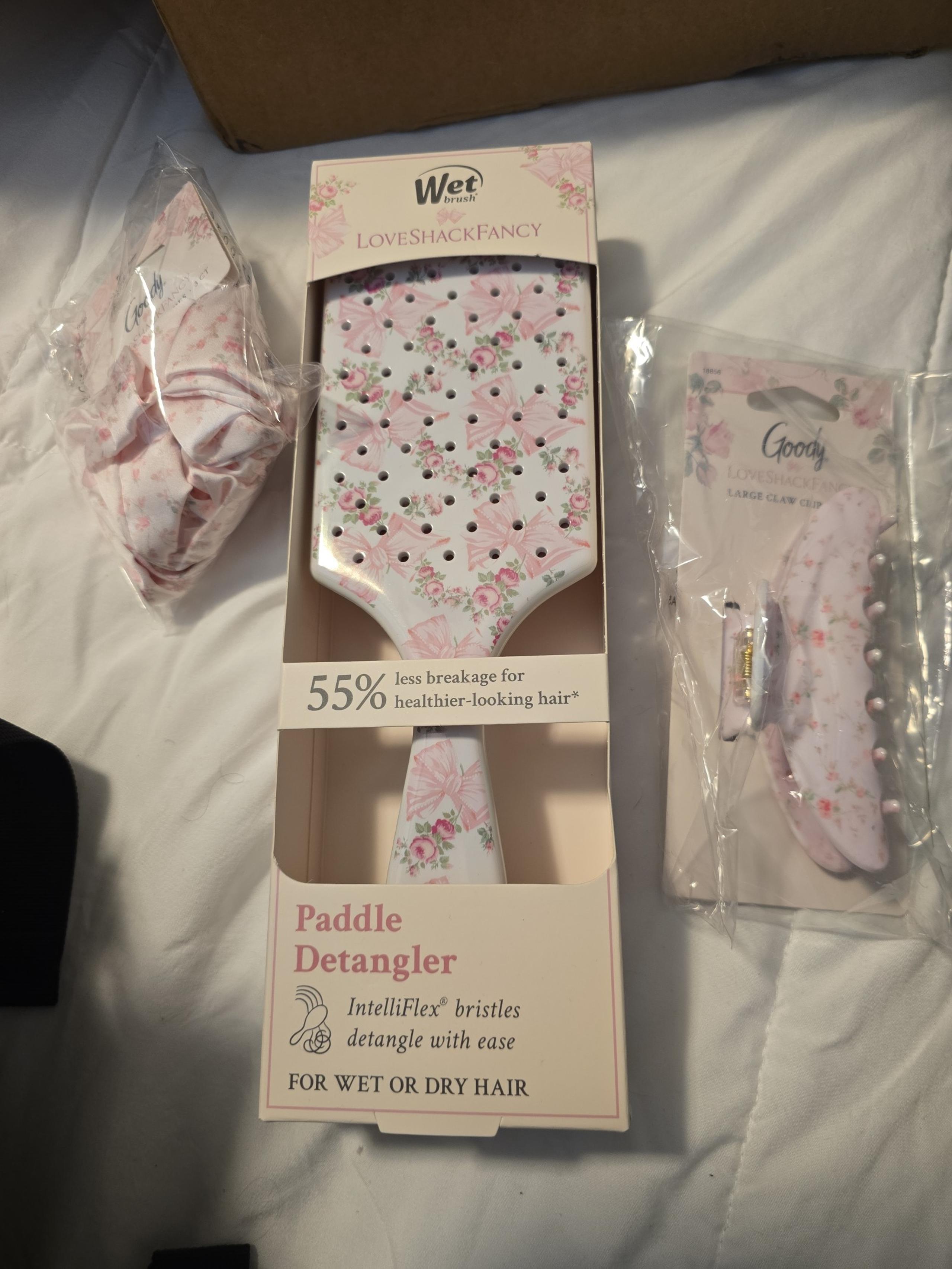 Wet Brush x LoveShackFancy, English Ivy bundle