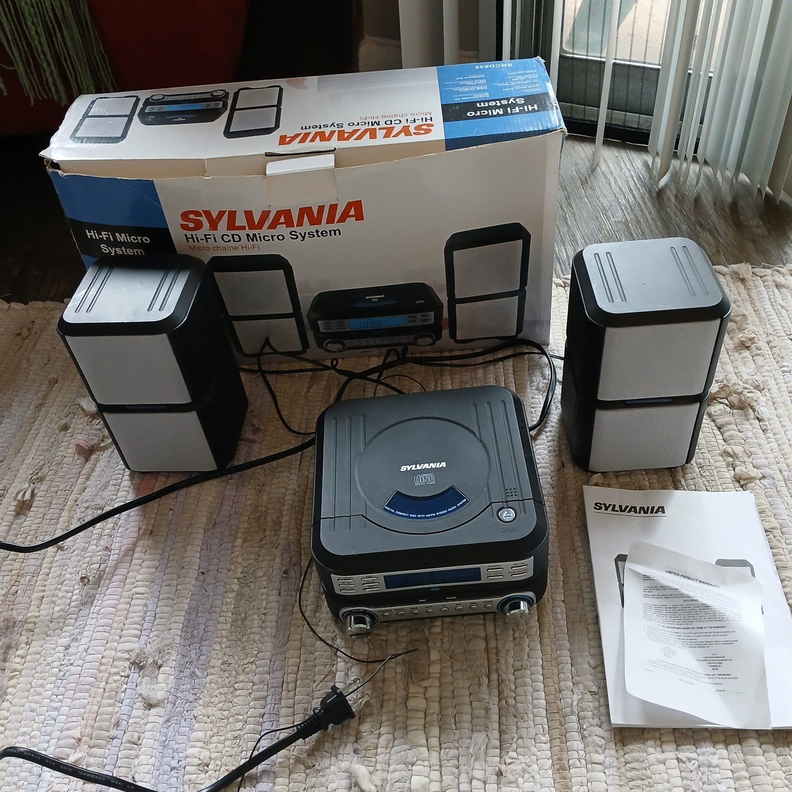 SYLVANIA Hi Fi CD Micro System Used Model No SRCD 635