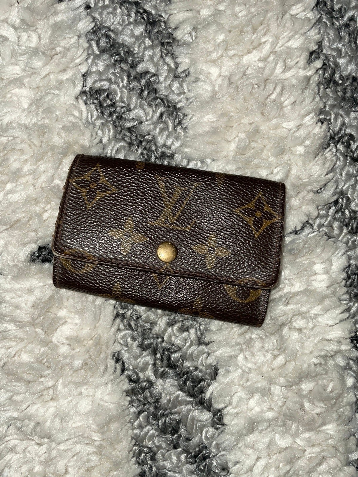 EUC-Louis Vuitton Small Card and Key Holder