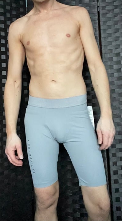 Mens Lululemon License to Train Tight Short 9” Size Large - Rhino Grey, NWT